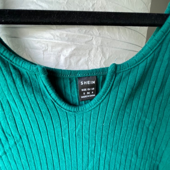 Floral Romper - Picture 2 of 2